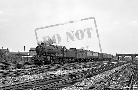 7906 1960-04-30 West Drayton