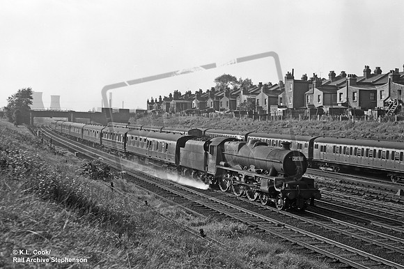 45684 1960-09-10 Kensal Green