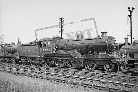 LNER 8575 1933-06-04 Cambridge MPD