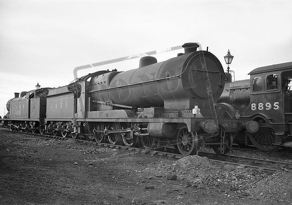 5421 1937-09-05 March