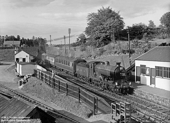 NBR 256 1960-05-28 Rumbling Bridge