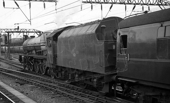 46203 1961-08-07 Crewe