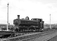 L90 1958-10-04 Neasden Depot