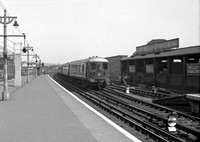 EMU 3053 1956-05-27 East Croydon