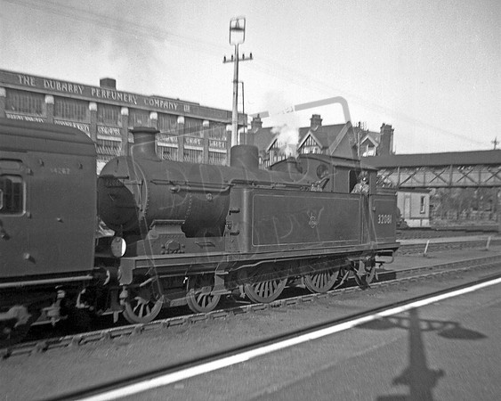 32081 1951-04 Hove