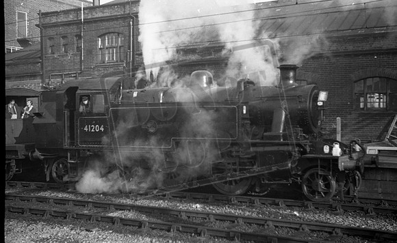 41204 1966-10-29 Stoke on Trent on 1Z18 brake van tour-ROneg-1308-021