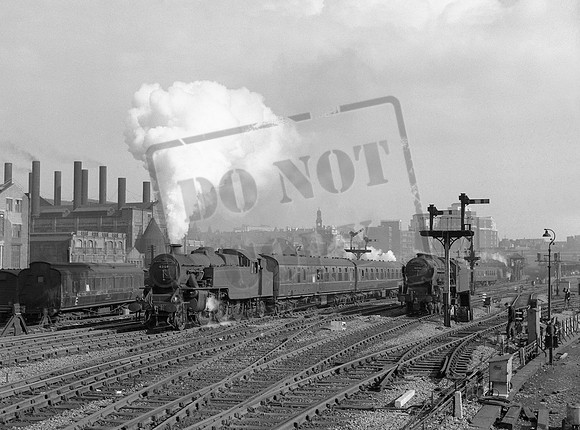 42189 1961 Leeds City