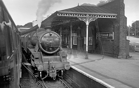 44829 1963 Cheltenham Spa (Lansdown) Station