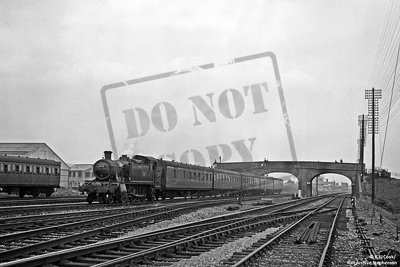 6163 1960-04-30 West Drayton