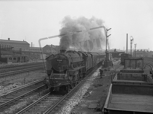 45041 1960s Ordsall Lane