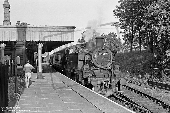 84007 1960-06-07 Uppingham