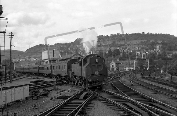 82034 1950s Pontypridd