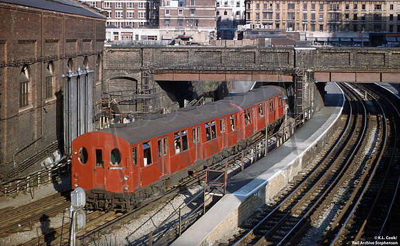 LT MET F Stock 1959-08-18 Moorgate