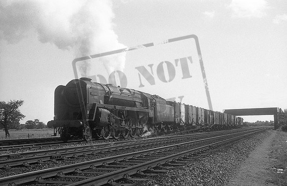 92220 1963-08-10 Newport
