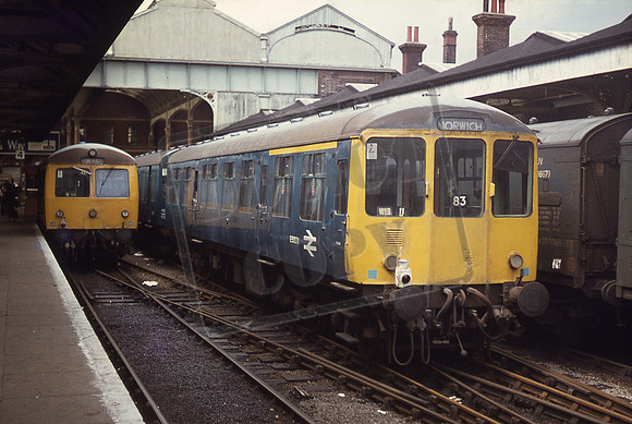 DMU E50571 1977-06-18 Norwich