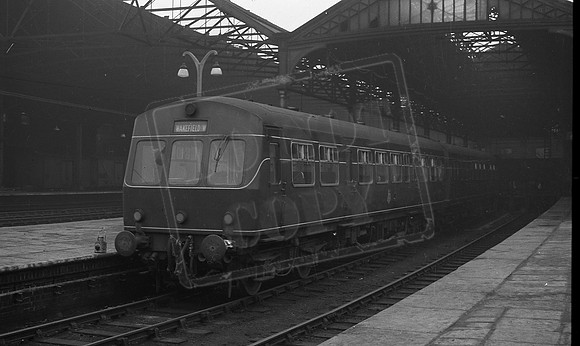 DMU 1950s Huddersfield-ROneg-442