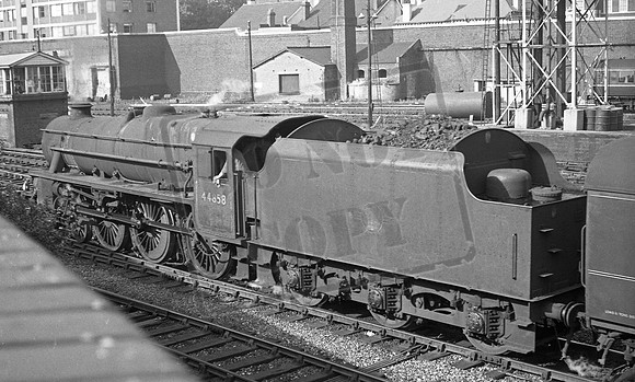 44858 1966 Marylebone