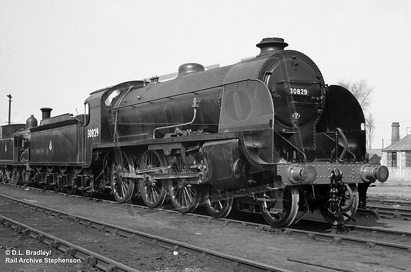 30829 1951-06-02 Eastleigh