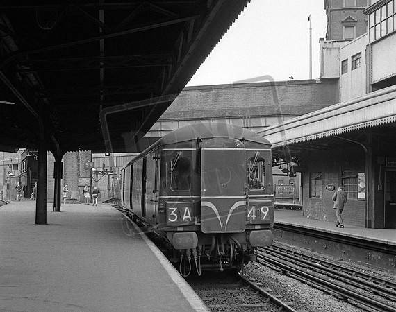 DMU W55992 1961-04 London Paddington
