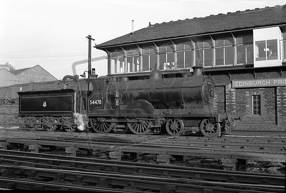 54478 1950s Edinburgh Princes Street