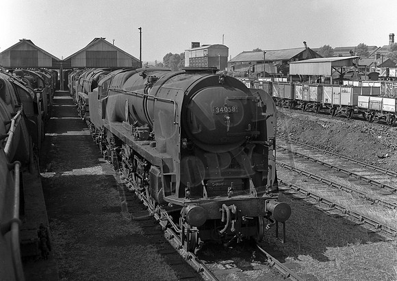 34058 1964-08 Eastleigh