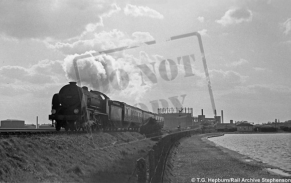 30487 1950s Poole