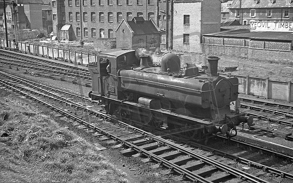 9754 1964c Yeovil Town