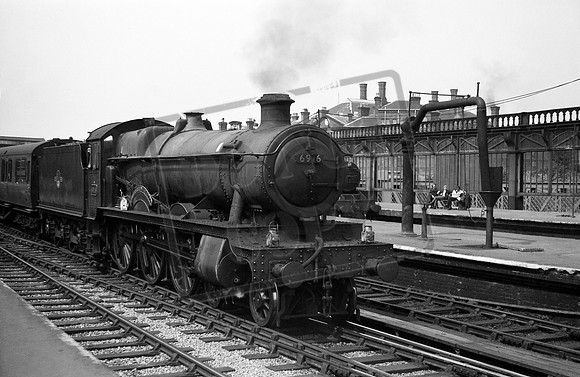 6916 1963-09 Shrewsbury