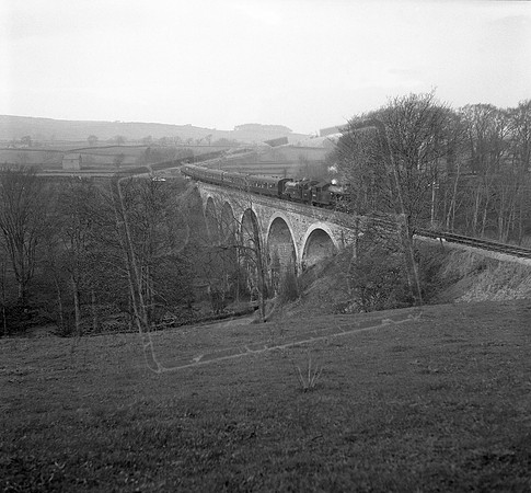 67646 42639 1964-04-25 approaching Middleton in Teesdale