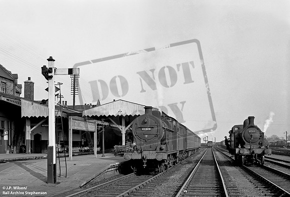 44519 1954-04-10 Peterborough East