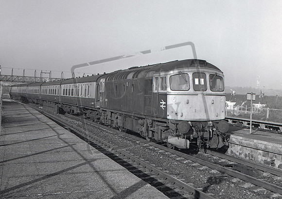 33051 1983-12 Bristol TM