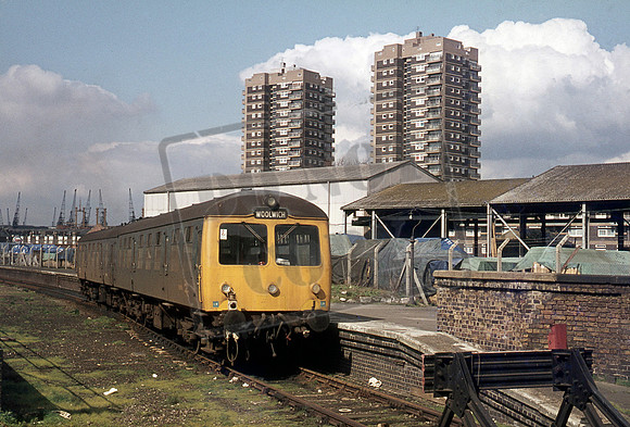 DMU E50360 1977-03-29 North Woolwich