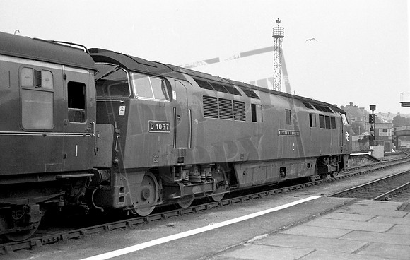 D1037 1968-08 Plymouth