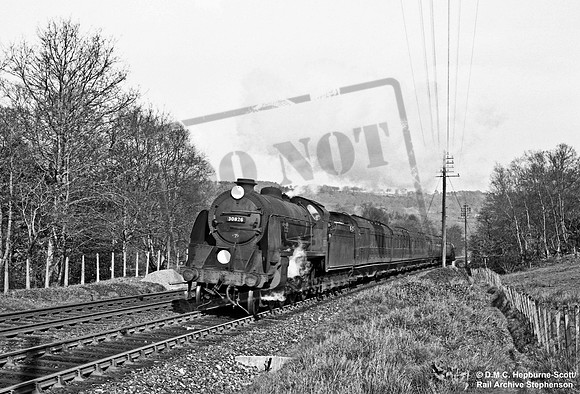 30826 1960-04-16 Honiton