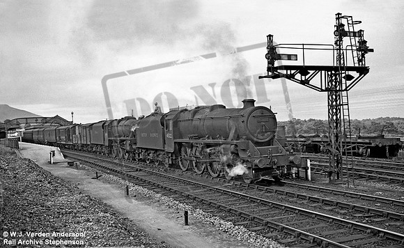 45122 1952c Aviemore