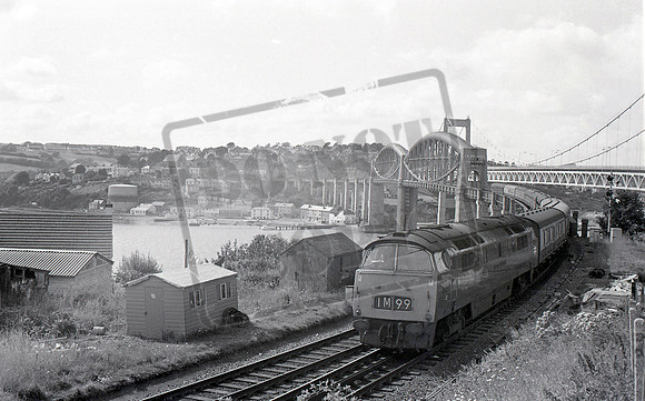 D1034 1969-07 Saltash Royal Albert Bridge