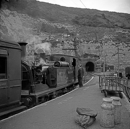 W15 1940s Ventnor