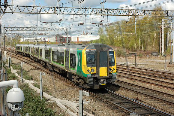 350266 2016-04-23 Crewe