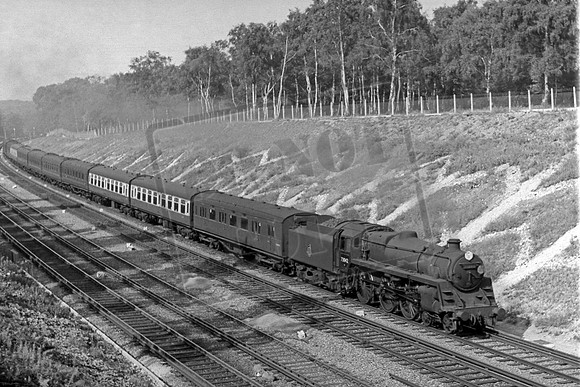 73042 1959-09-19 Petts Wood road near St Mary Cray Junction
