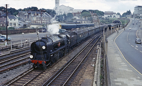 35008 1967-07-02 Southampton