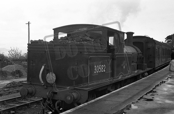 30582 1950s Lyme Regis