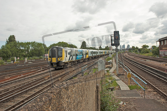 450067 2025-06-16 Clapham Junction