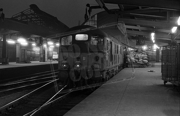 D50xx 1960s Newcastle Central