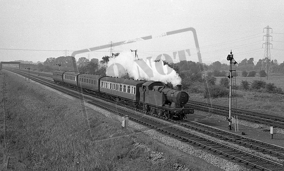 6675 1960s Marshfield near Newport