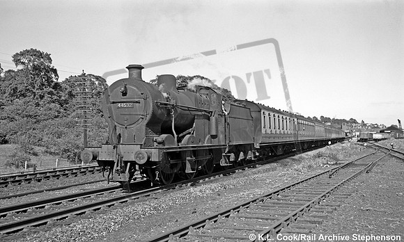 44532 1957-08-02 Leigh on Sea