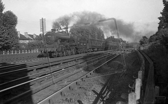 45721 1948-04-26 Bushey