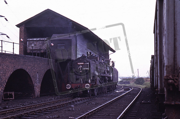 92099 1966-07-14 Tyne Dock