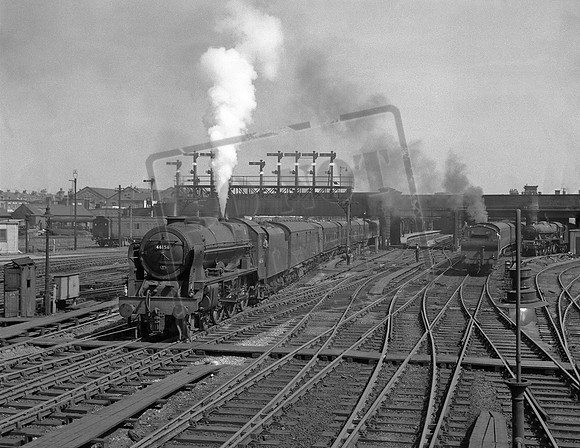 46156 1960s Chester