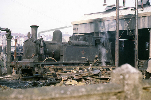 W16 1966-11-17 Ryde St Johns