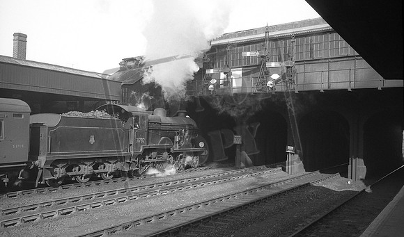 31782 1958-04-12 Tonbridge